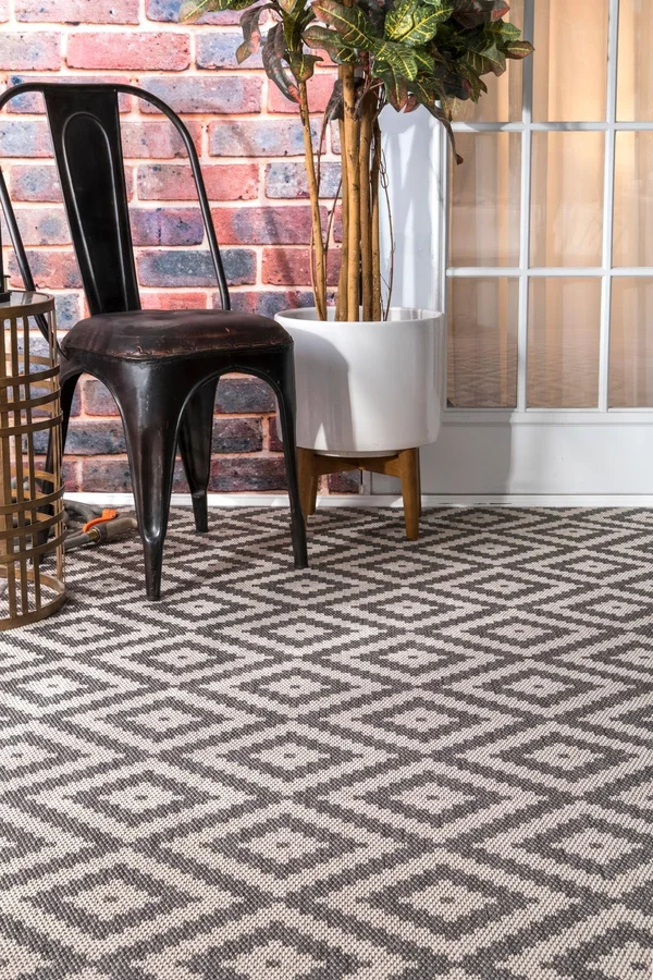 nuLOOM Marybelle Tribal Diamond Trellis Grey 8& 6x22 x 13& Area Rug