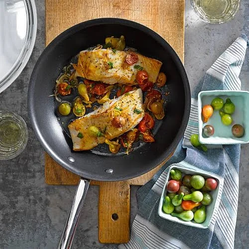 Williams Sonoma Thermo-Clad Stainless-Steel Nonstick Covered Fry Pan, 12", Williams Sonoma - Fry Pans & Skillets - Cookware