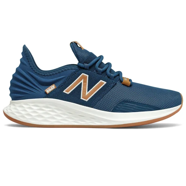 New Balance Fresh Foam Roav Backpack 9 Men's Blue