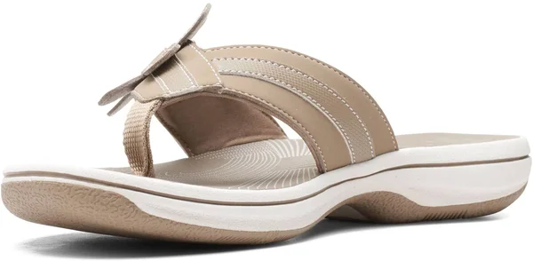 Clarks Women's Brinkley Flora Flip-Flop