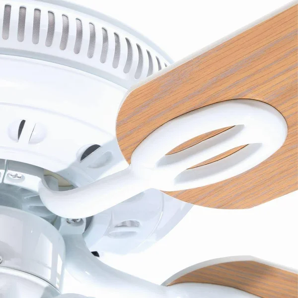 Hampton Bay Glendale 52 in. Indoor White Ceiling Fan with Light Kit