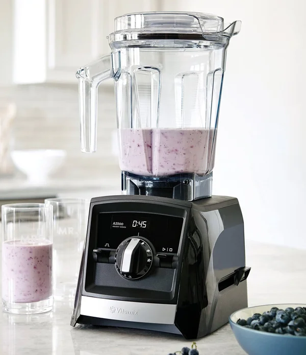 Vitamix A2500 Ascent Series Blender - White