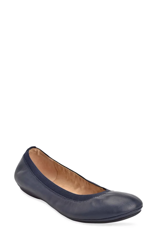 Bandolino Women's Edition