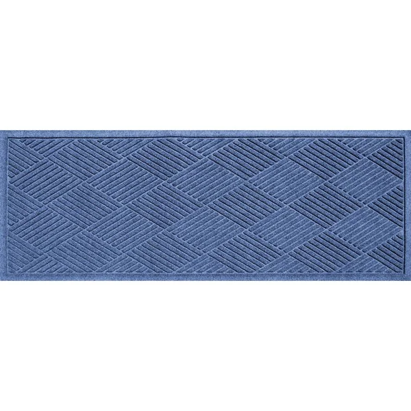 Weather Guard Diamonds 30x22 x 45x22 Door Mat in Navy