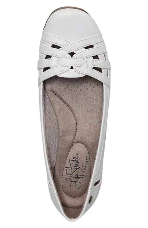 LifeStride Women's Diverse, White Sand Polyurethane
